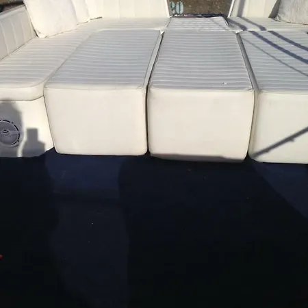 Bed & Boat Suegno 基亚瓦里