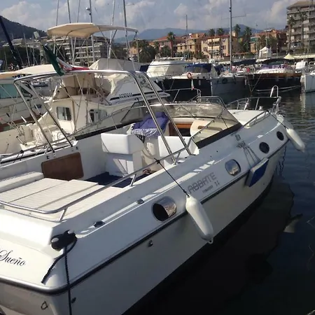 船屋 Bed & Boat Suegno *