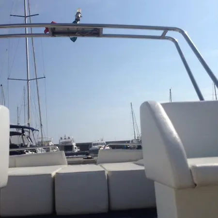Bed & Boat Suegno * Chiavari